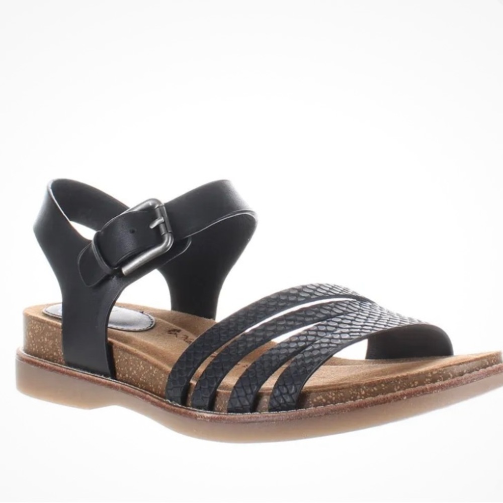 Sofft Brand Black Brinda Sandals Size 7 NWOT Excellent Pre Owned Condition